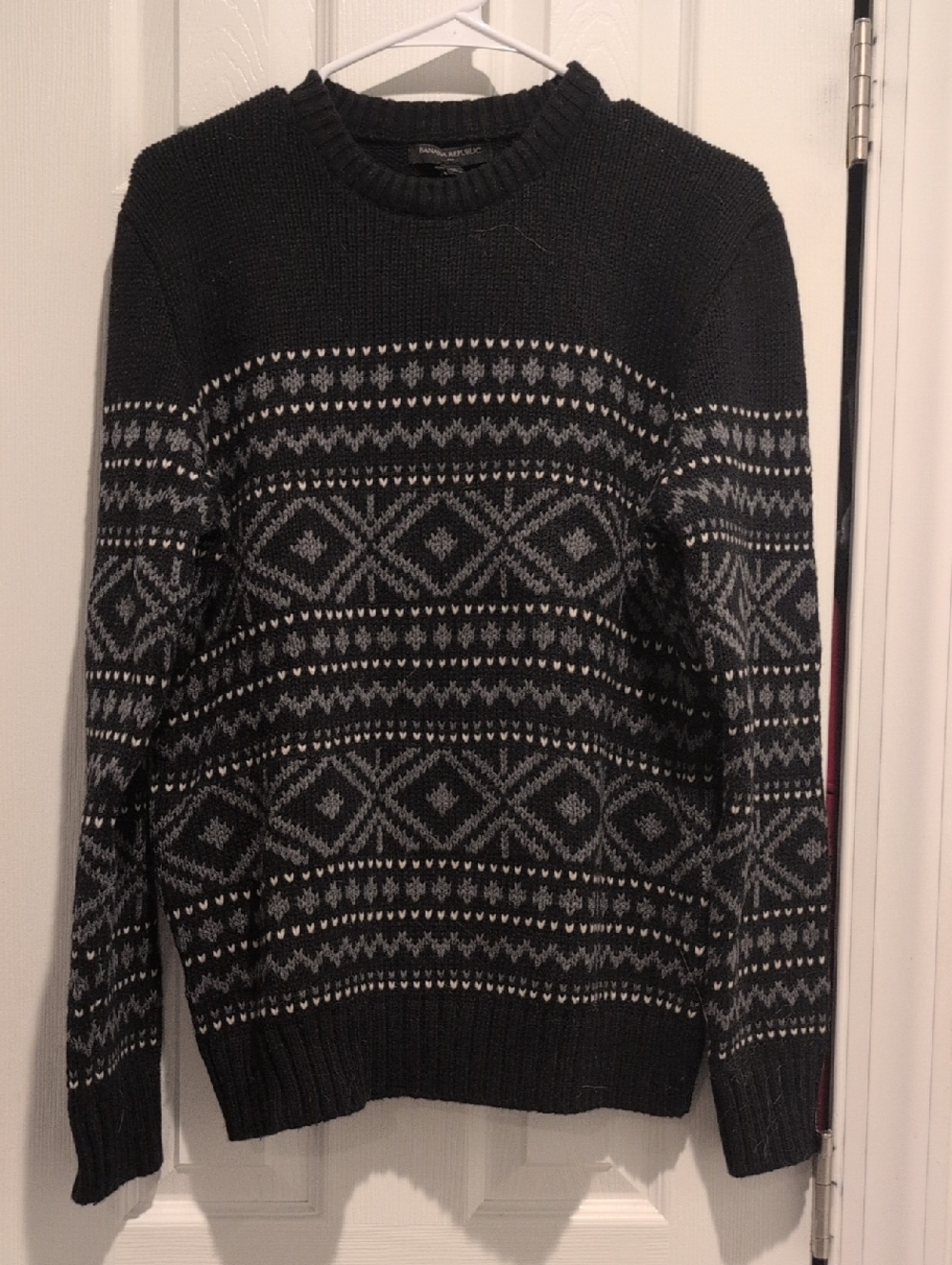 Banana Republic Black and Gray Fair Isle Crewneck Sweater